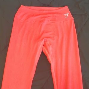 Gymshark leggings (M) red
